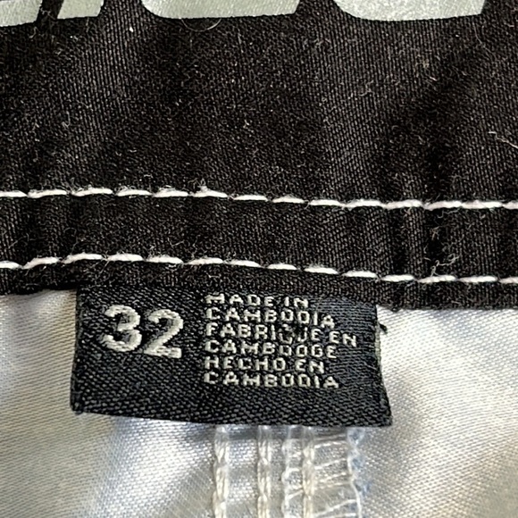 O'Neill Cargo Shorts Men's Size‎ 32 Red White Blue Lace Up Patriotic Inseam 10" - Picture 4 of 13